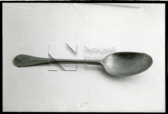 Spoon, Eating