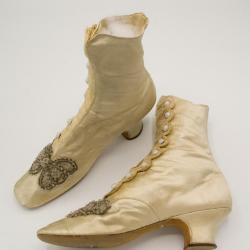 Boots (footwear)